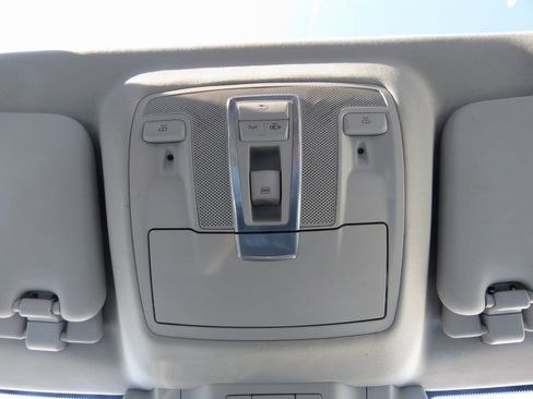 Used 2017 Mercedes-Benz GLE 350 4MATIC image 28