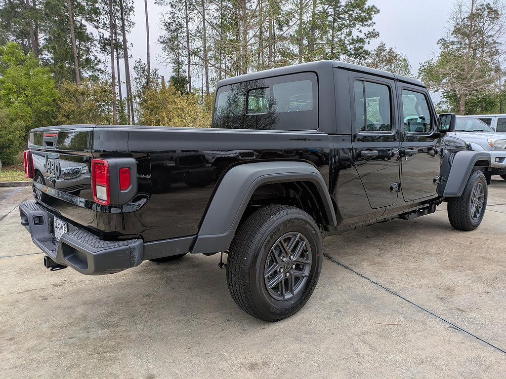 New 2026 Jeep Gladiator Sport AWD/4WD image 4