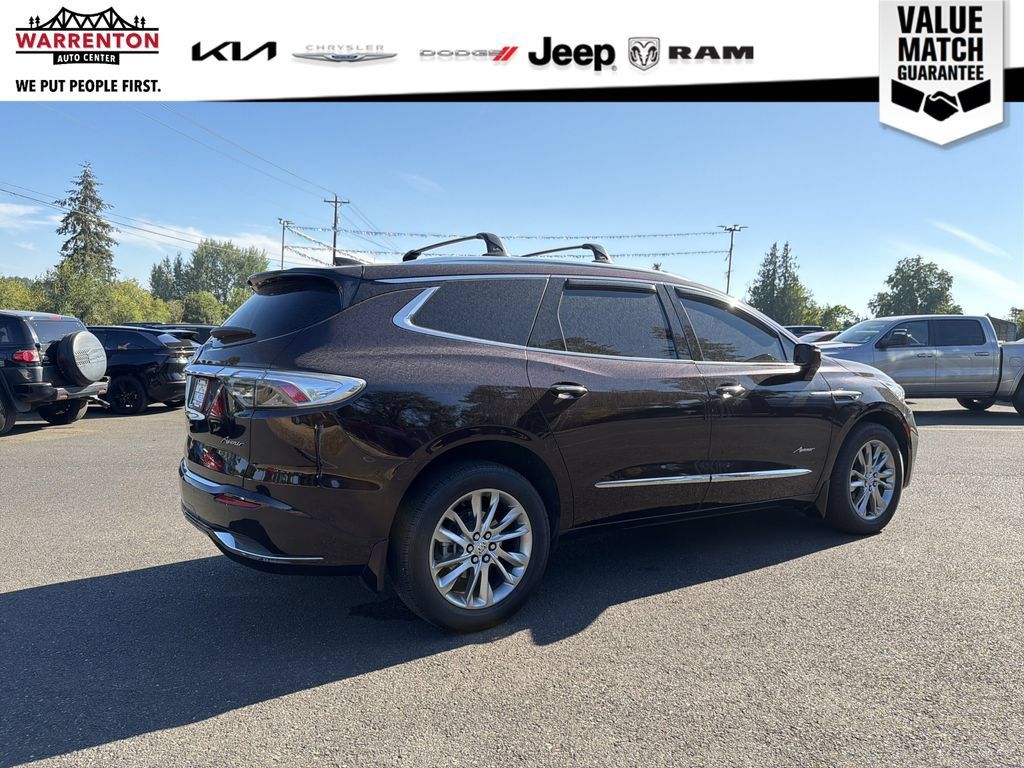 Used 2023 Buick Enclave Avenir w/ Avenir Technology Package AWD/4WD image 8