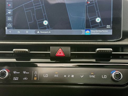 Certified 2026 Kia Sportage X-Line w/ X-Line Technology Package AWD/4WD image 16