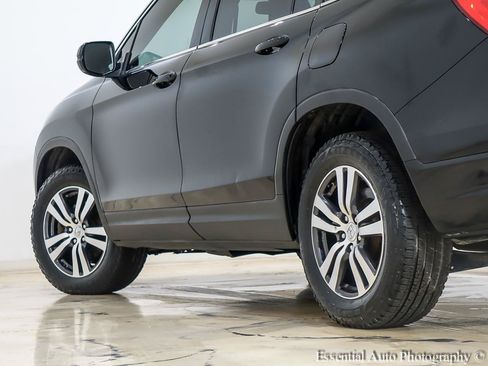 Used 2016 Honda Pilot EX-L image 11