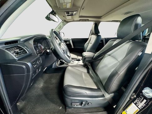 Used 2021 Toyota 4Runner SR5 Premium w/ Moonroof Package image 13