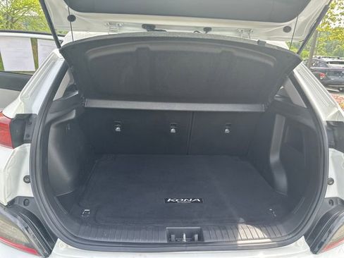 Certified 2023 Hyundai Kona SE FWD image 21