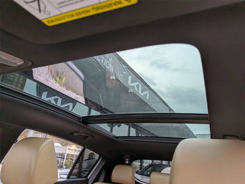 Used 2022 Kia Sportage SX image 23