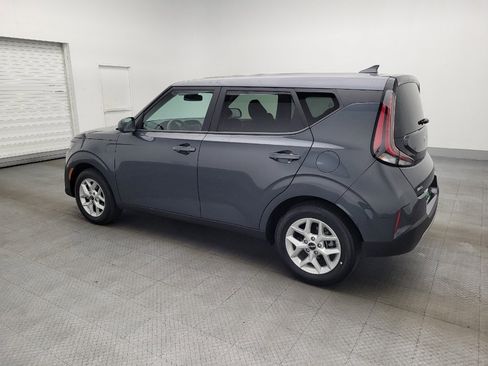 Used 2025 Kia Soul LX w/ LX Technology Package image 3