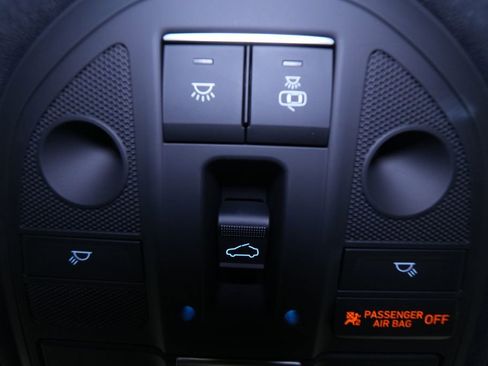 Used 2023 Genesis G70 3.3T w/ Sport Prestige Package image 44