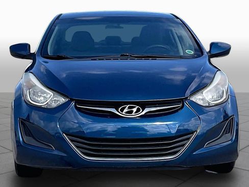 Used 2015 Hyundai Elantra SE FWD image 3