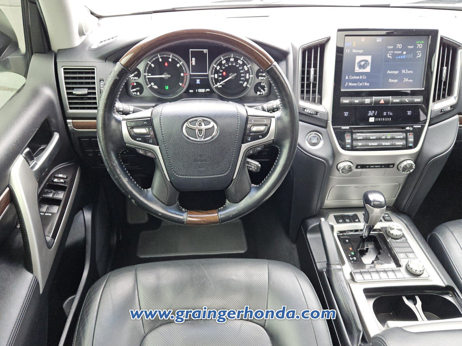 Used 2019 Toyota Land Cruiser w/ Four Season Floor Mat Package AWD/4WD image 12