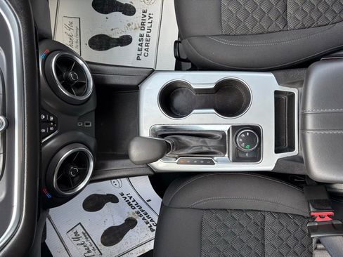 Used 2021 Chevrolet Blazer LT image 36