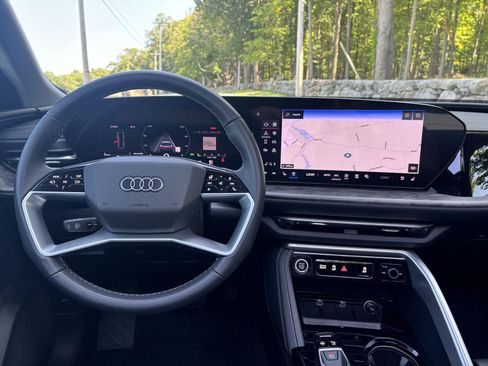 Used 2025 Audi Q5 Premium Plus w/ Premium Plus AWD/4WD image 31