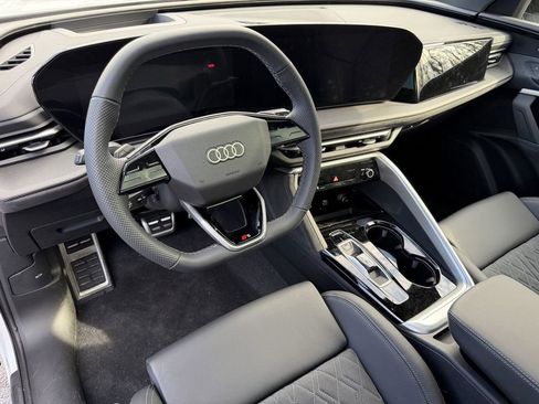 New 2025 Audi SQ5 Premium Plus AWD/4WD image 14
