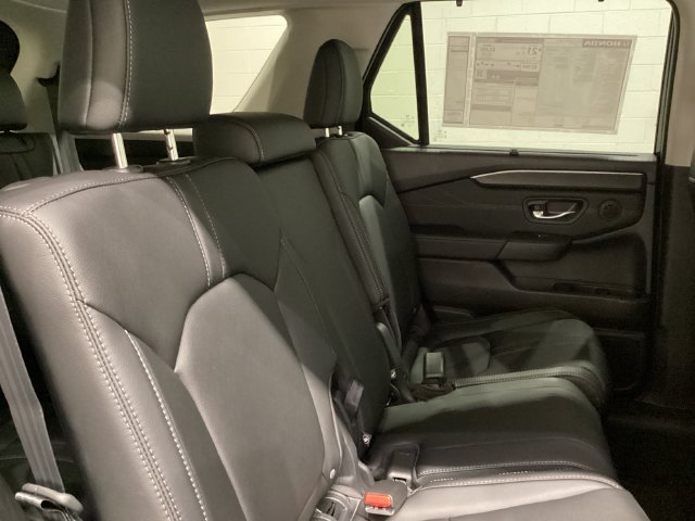 New 2026 Honda Pilot Touring image 17
