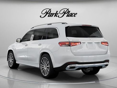 New 2026 Mercedes-Benz GLS 450 4MATIC image 12