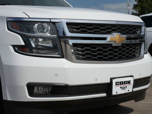 Used 2019 Chevrolet Tahoe LT w/ Luxury Package AWD/4WD image 26