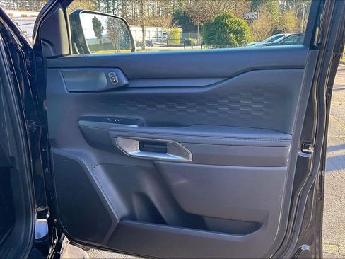 Used 2025 Ford Ranger XLT image 24