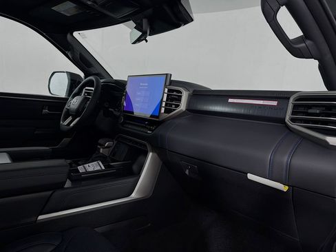 New 2026 Toyota Tundra Platinum AWD/4WD image 31