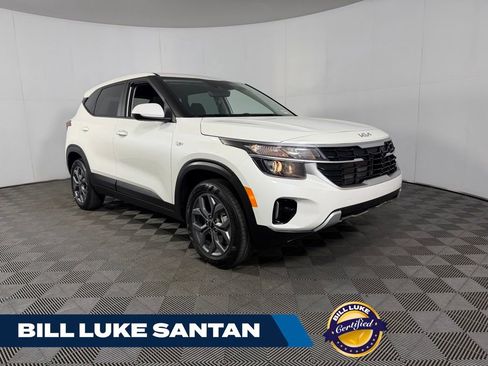 Used 2026 Kia Seltos LX AWD/4WD image 1