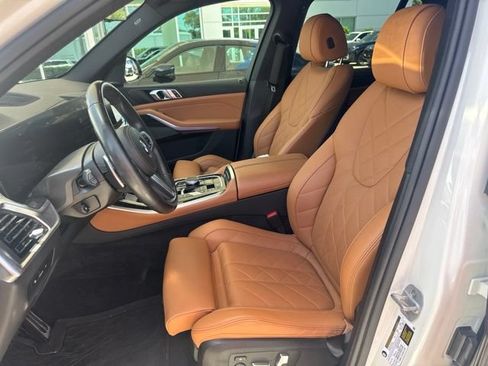 Used 2025 BMW X5 sDrive40i w/ M Sport Package RWD image 16