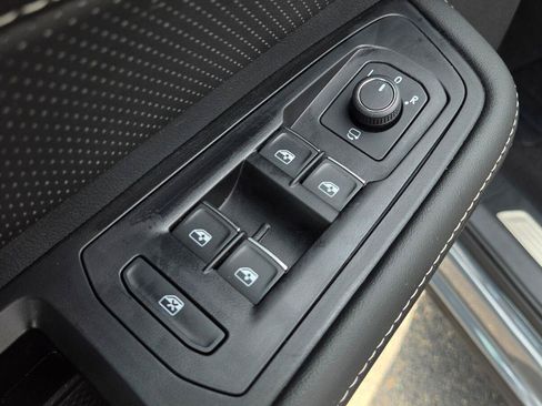 Used 2025 Volkswagen Atlas SEL Premium R-Line AWD/4WD image 23