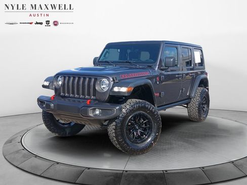 Used 2023 Jeep Wrangler Unlimited Rubicon w/ Cold Weather Group AWD/4WD image 1