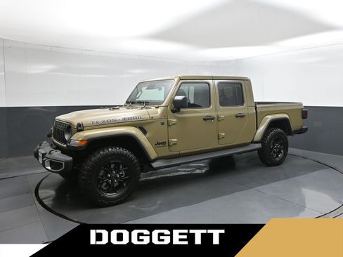 New 2026 Jeep Gladiator Sport AWD/4WD image 1
