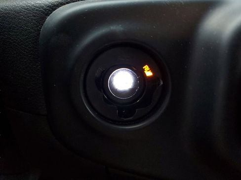 Used 2021 Jeep Gladiator Sport AWD/4WD image 23