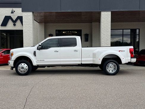 Used 2017 Ford F450 Platinum w/ Platinum Ultimate Package AWD/4WD image 7