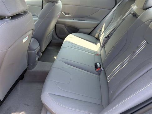 New 2026 Hyundai Elantra SEL Sport Premium FWD image 10