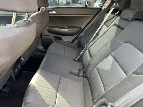 Used 2020 Kia Sportage LX image 15