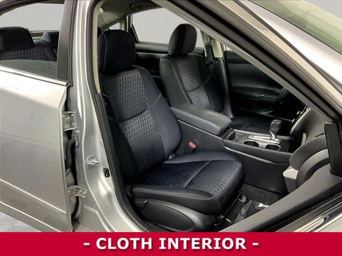 Used 2016 Nissan Altima 2.5 SV FWD image 28