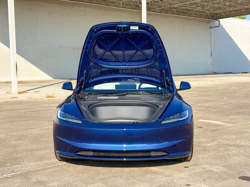 Used 2025 Tesla Model 3 RWD image 33