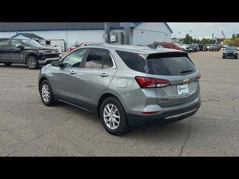 Used 2024 Chevrolet Equinox LT w/ LPO, Floor Liner Package FWD image 34
