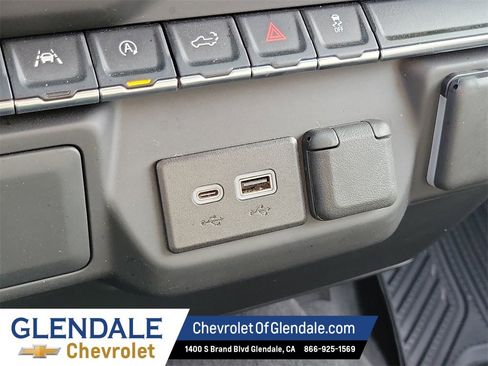 Certified 2024 Chevrolet Silverado 1500 Custom image 29
