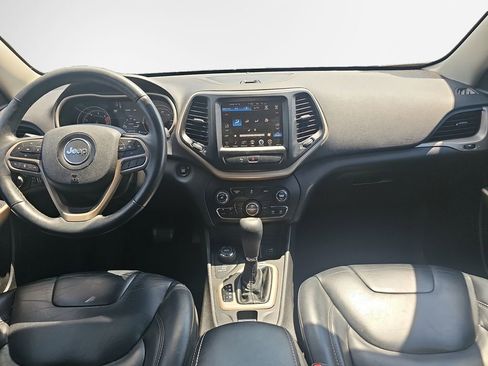 Certified 2017 Jeep Cherokee Limited AWD/4WD image 16
