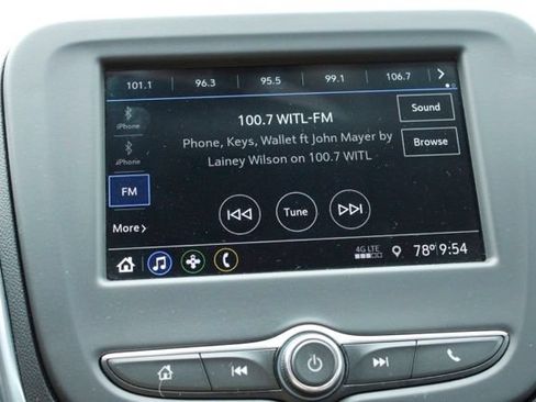 Used 2019 Chevrolet Equinox LT FWD image 23