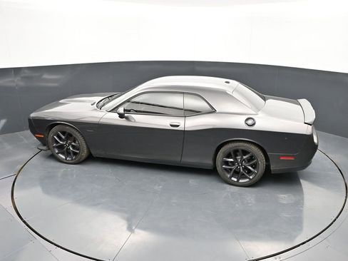 Used 2019 Dodge Challenger R/T w/ Driver Convenience Group image 30