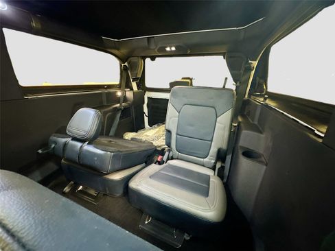 Certified 2021 Ford Bronco Outer Banks w/ Sasquatch Package image 23