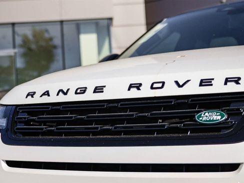 New 2026 Land Rover Range Rover Evoque S image 11