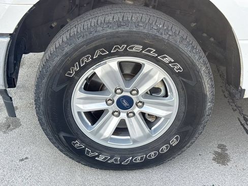 Used 2019 Ford F150 XLT AWD/4WD image 9