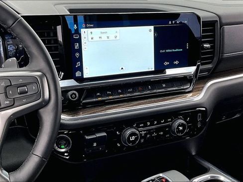 Used 2025 Chevrolet Silverado 1500 RST w/ All Star Edition Plus AWD/4WD image 6