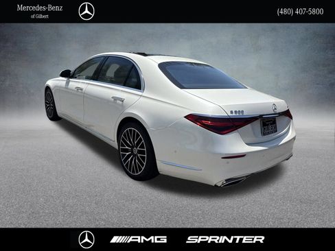 Certified 2022 Mercedes-Benz S 500 4MATIC image 3