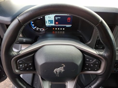 Used 2021 Ford Bronco Outer Banks image 20