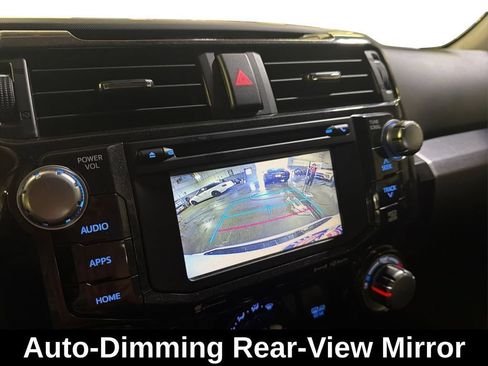 Used 2018 Toyota 4Runner TRD Off-Road Premium AWD/4WD image 20
