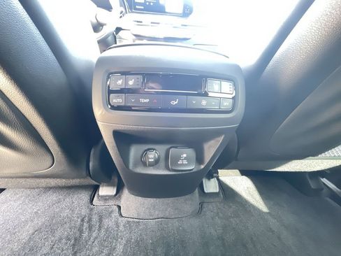 Used 2024 Hyundai Palisade Calligraphy AWD/4WD image 21