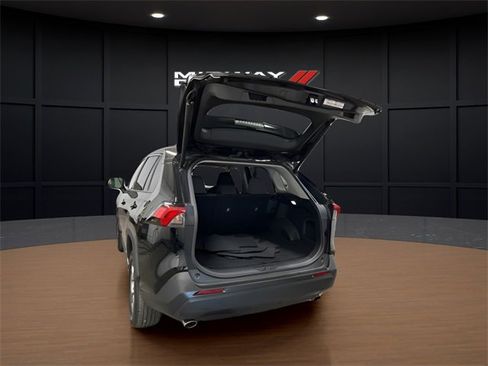 Used 2024 Toyota RAV4 XLE image 7