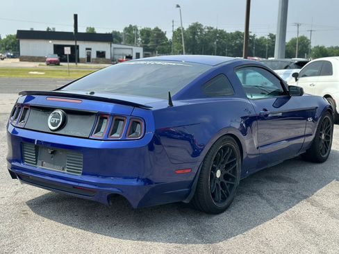 Used 2013 Ford Mustang GT Premium w/ Comfort Pkg RWD image 6