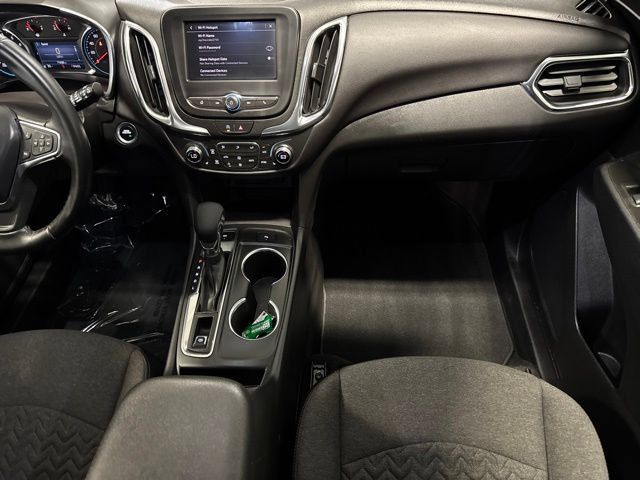 Used 2024 Chevrolet Equinox LT AWD/4WD image 16