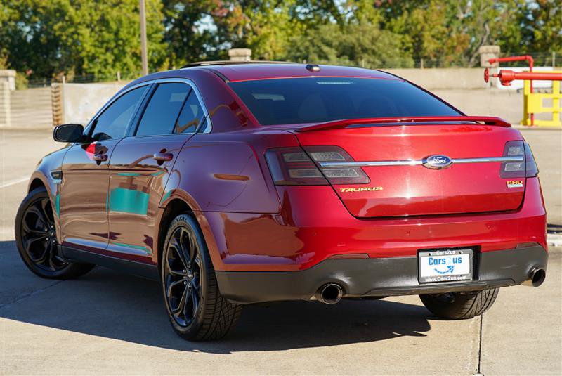 Used 2013 Ford Taurus SHO AWD/4WD image 4