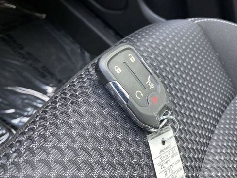 Used 2022 GMC Terrain SLE w/ Driver Convenience Package AWD/4WD image 35