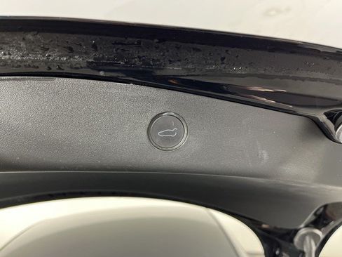 Used 2023 Tesla Model 3 Standard Range RWD image 38